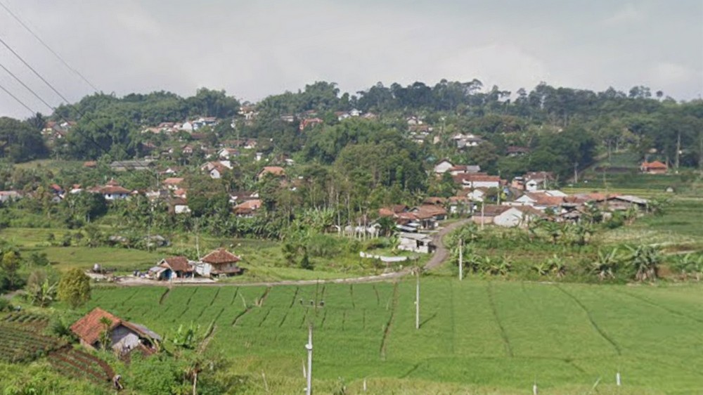 Pemukiman Kampung Cikawao Desa Sukawangi