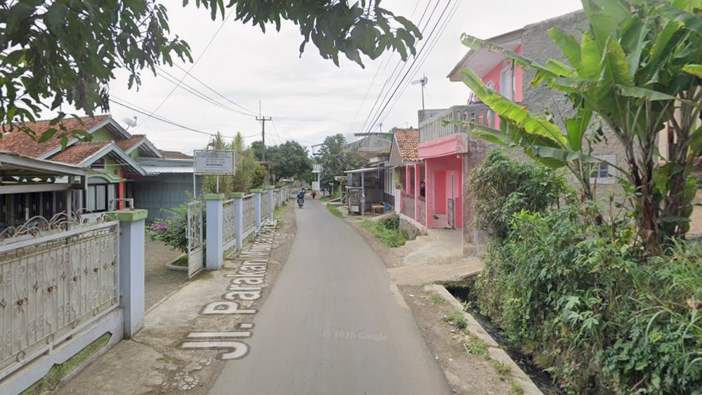 Akses jalan Kampung Selacau Desa Cimanggung