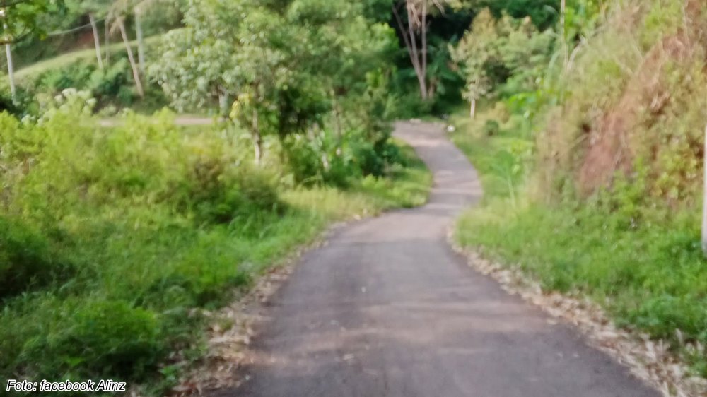 Akses jalan Kampung Cilimusjangkung Desa Cimanggung