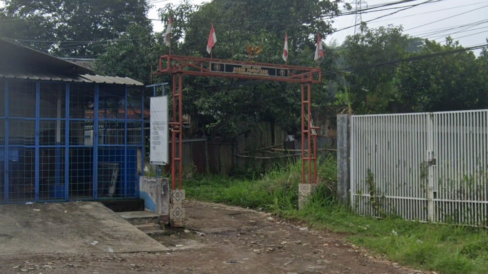 Akses masuk Kampung Pandaysari Desa Cinanjung