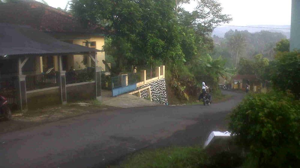 Sisi Kampung Babakanuwo Desa Tanjungmekar