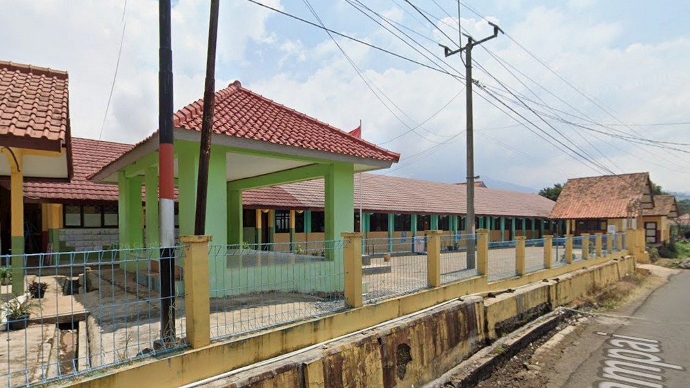 Bangunan sekolah SD Negeri Cikawao Kecamatan Pamulihan