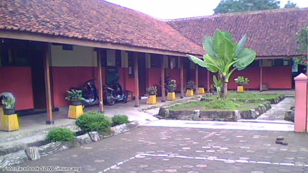 Bangunan sekolah SD Negeri Cimuncang Tanjungkerta