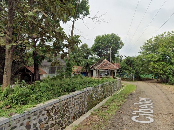 Kampung Ciluwuk di Desa Cintajaya
