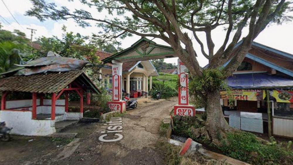 Gapura Kampung Sukarahayu Desa Genteng