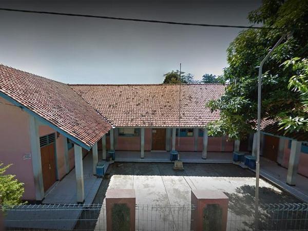 Gedung sekolah SD Negeri Cicarimanah