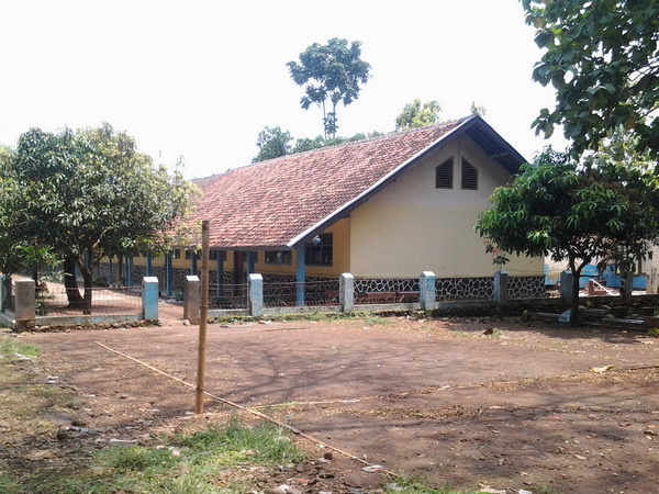 Gedung sekolah SD Negeri Cadasngampar