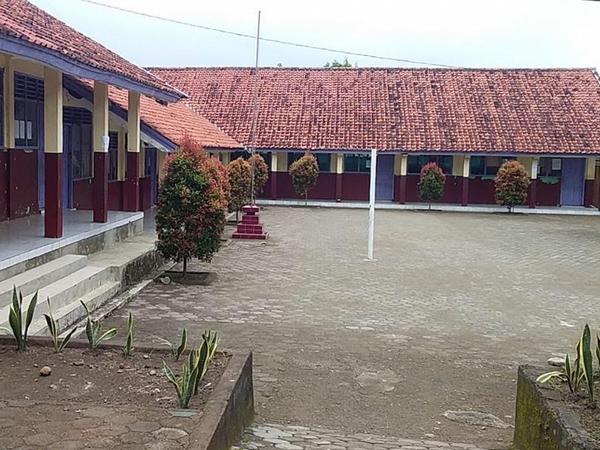 Gedung sekolah SD Negeri Sidaraja