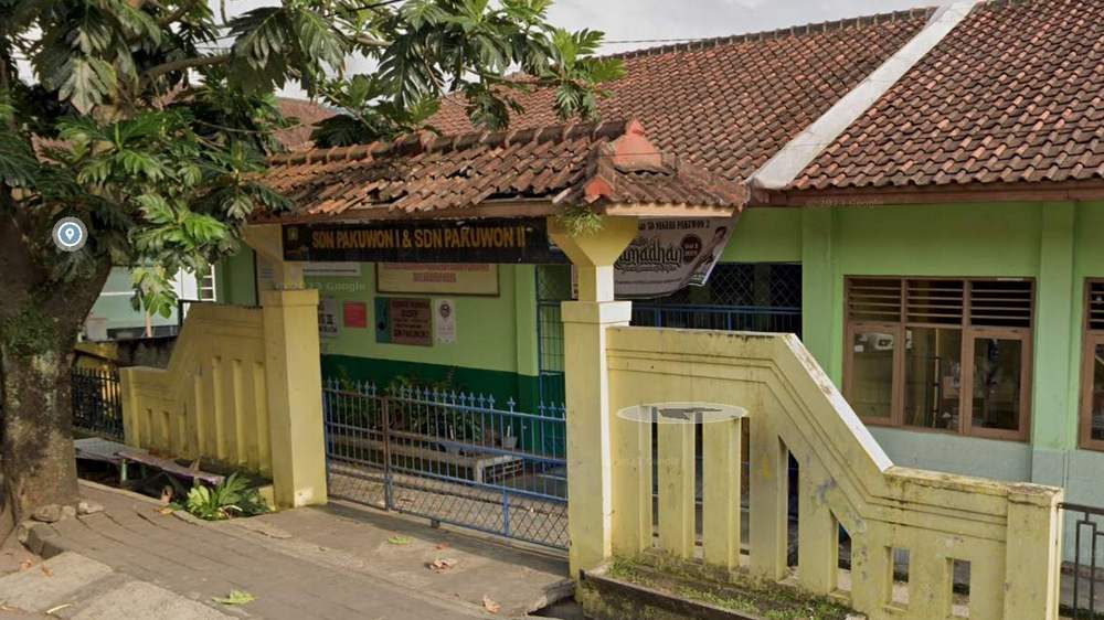Gerbang sekolah SD Negeri Pakuwon I Sumedang Selatan