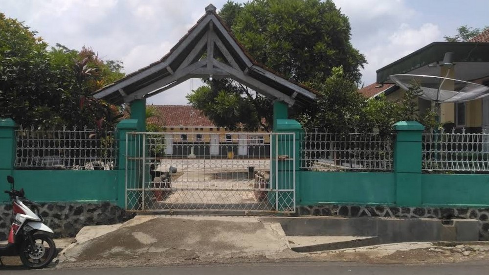Gerbang sekolah SD Negeri Kertamulya Tanjungkerta
