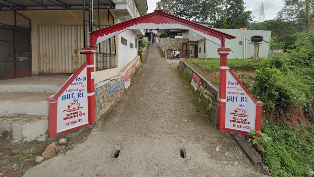 Gerbang Kampung Cimuncang Desa Sawahdadap