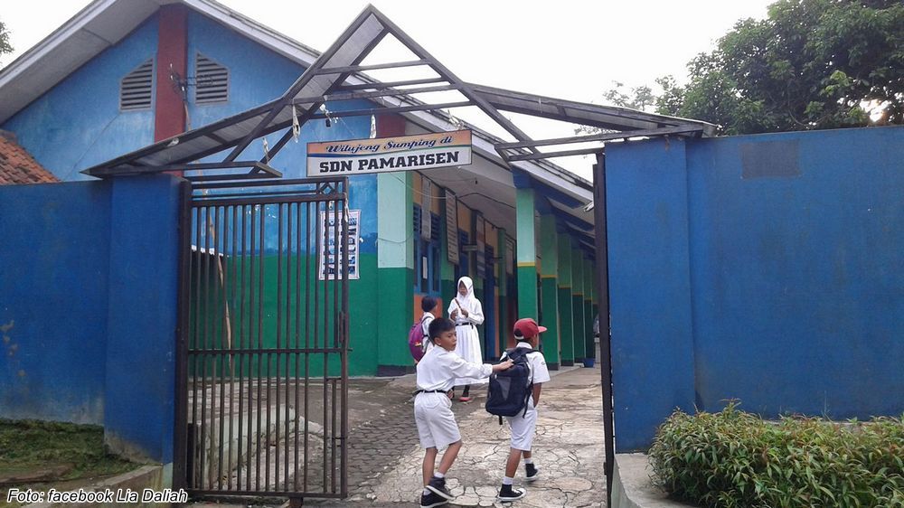 Gerbang masuk SD Negeri Pamarisen Sumedang Utara