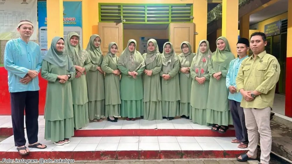 Guru pengajar di SD Negeri Sukaluyu Sumedang Utara