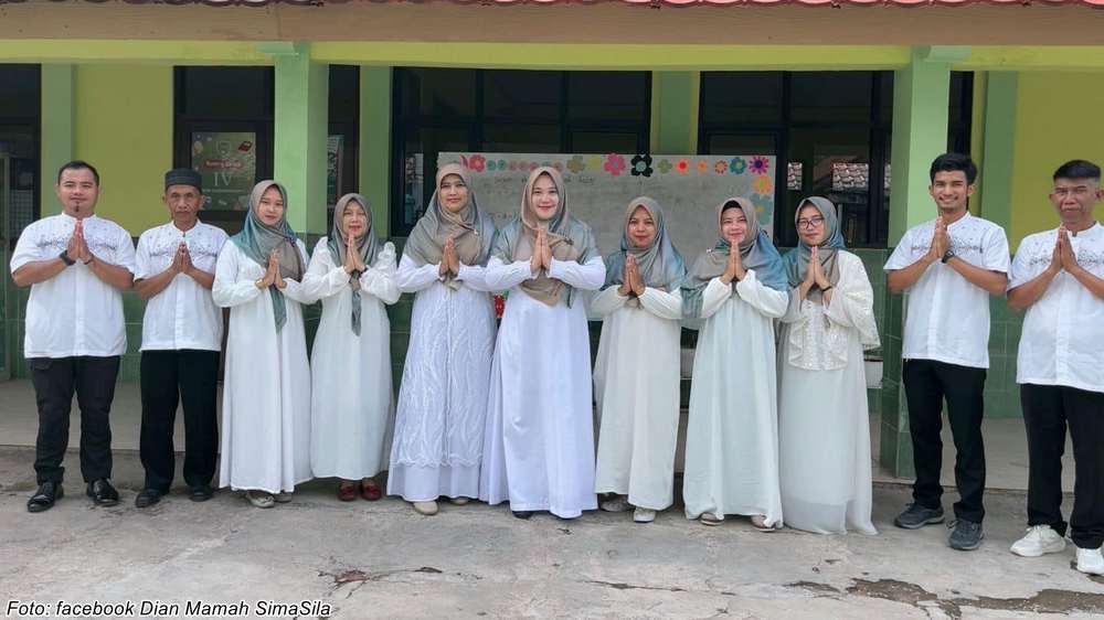 Guru pengajar SD Negeri Gudang Kopi I Sumedang Selatan