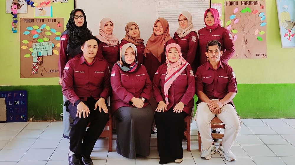 Guru pengajar SD Negeri Citraresmi Sumedang Selatan