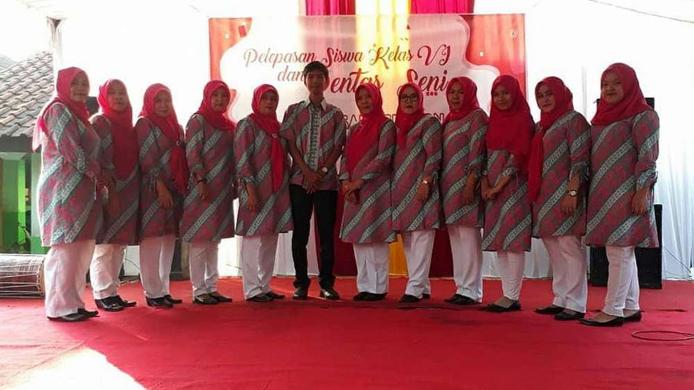 Guru pengajar SD Negeri Pasanggrahan II Sumedang Selatan