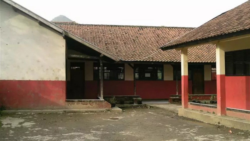 Bangunan sekolah SD Negeri Bunter III Kecamatan Cimanggung