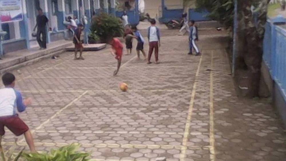 Halaman sekolah SD Negeri Babakanhurip Sumedang Utara