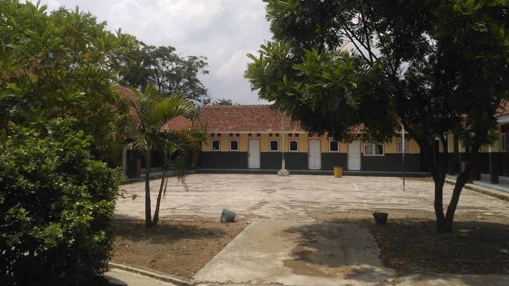 Halaman sekolah SD Negeri Kertamulya Tanjungkerta