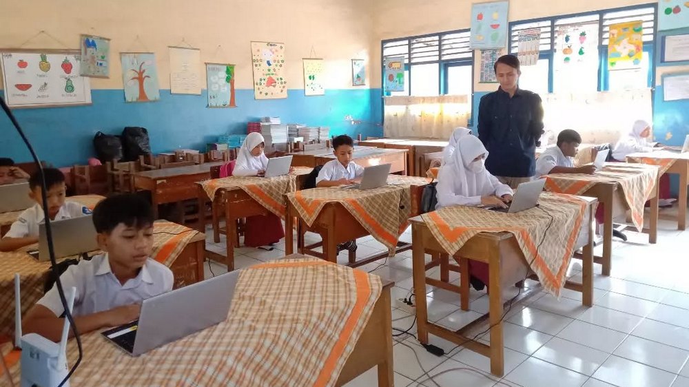 Kegiatan kelas SD Negeri Cileutik Kecamatan Tanjungsari
