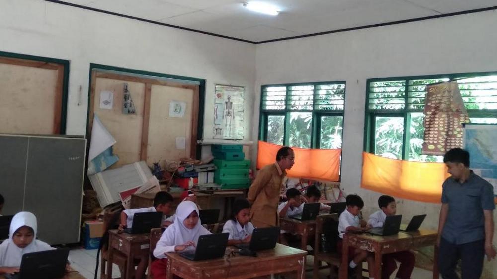 Kegiatan kelas SD Negeri Sukawangi Kecamatan Rancakalong