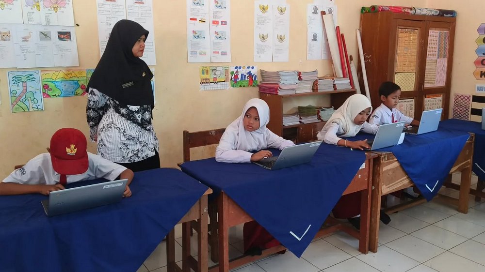 Kegiatan di kelas SD Negeri Bendungan II Sumedang Utara