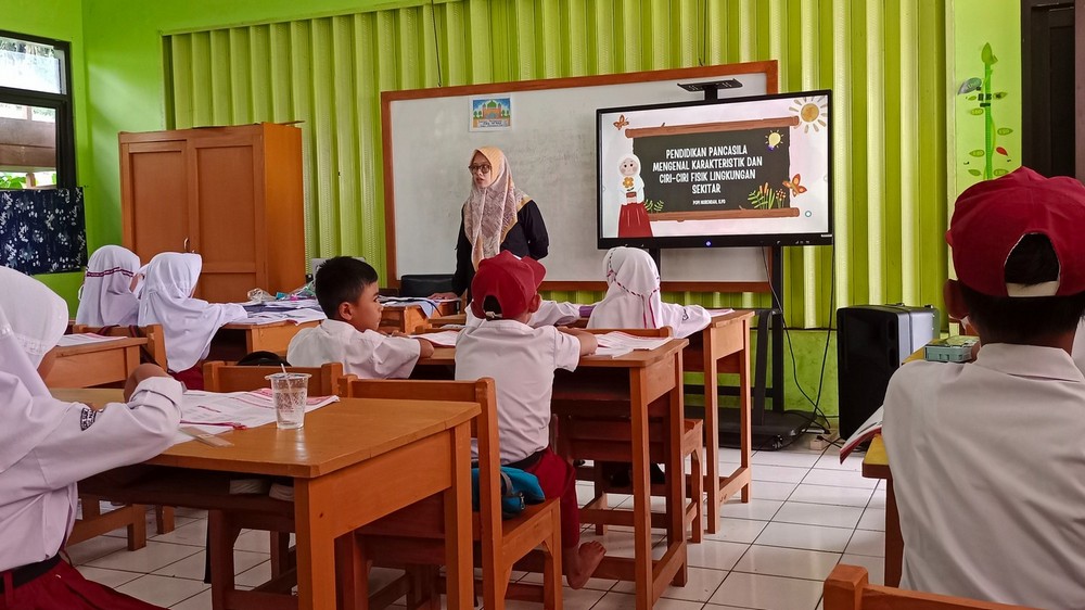 Kegiatan kelas SD Negeri Sukawangi Kecamatan Pamulihan