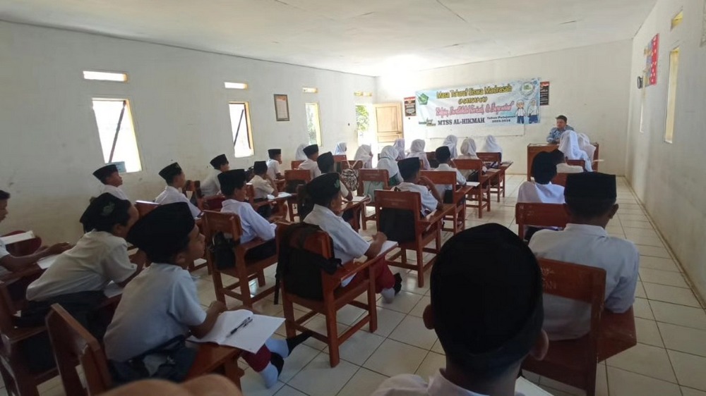 Kegiatan kelas MTs Al-Hikmah Cibugel