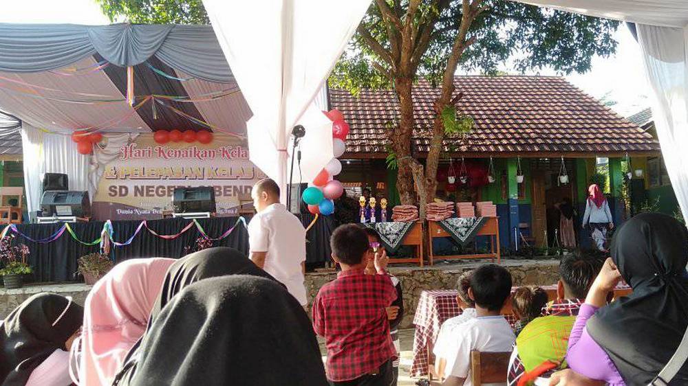 Kenaikan kelas SD Negeri Cibenda Kecamatan Cimanggung
