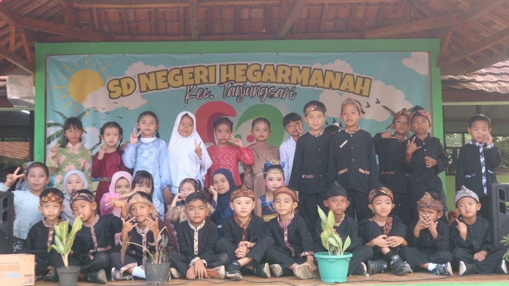 Kenaikan kelas SD Negeri Hegarmanah Kecamatan Tanjungsari