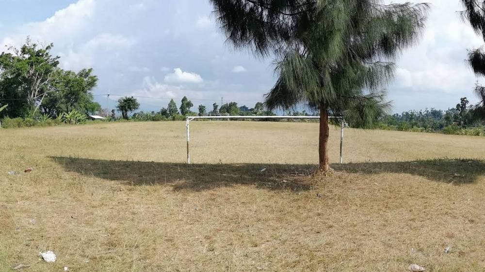 Lapang sepakbola Kampung Gombong Desa Cijambu