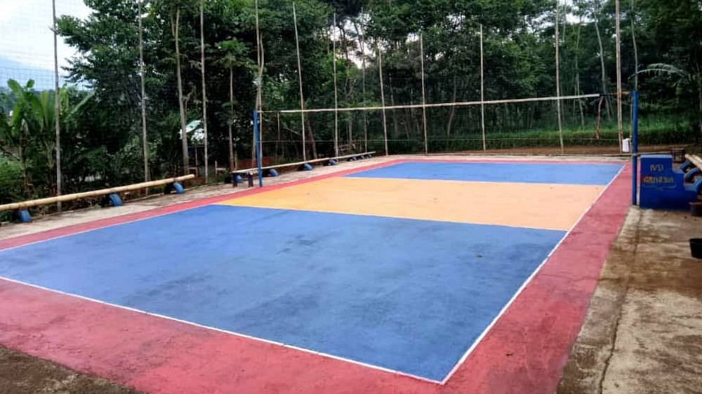 Lapang bola voli Kampung Sadang Desa Raharja