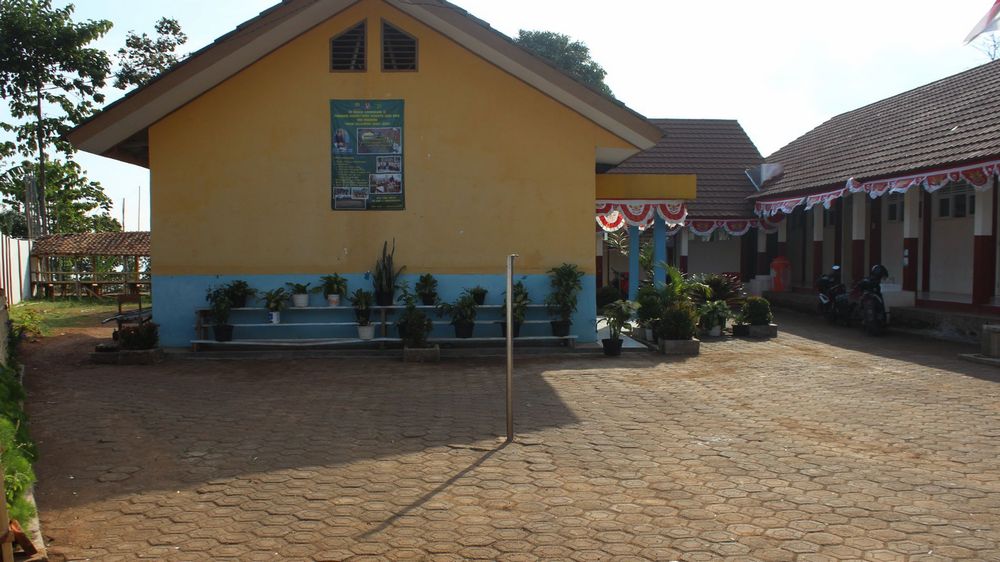 Lingkungan sekolah SD Negeri Cimanggung III Kecamatan Cimanggung