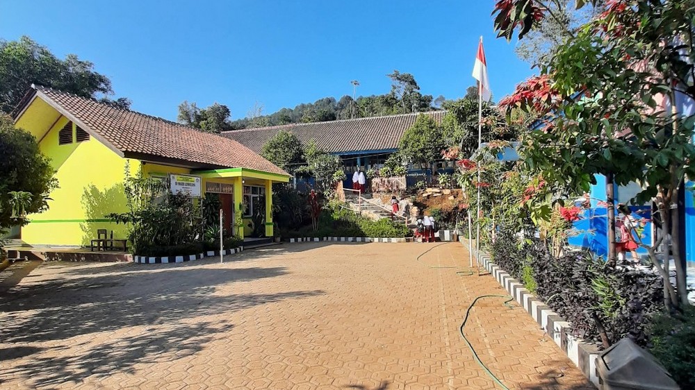 Lingkungan SD Negeri Leuwiliang Kecamatan Cimanggung