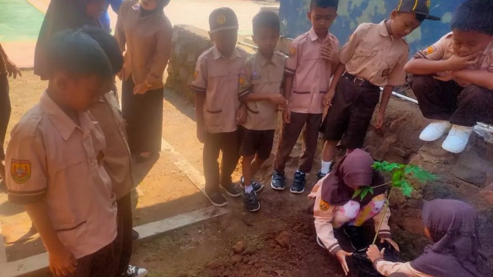 Kegiatan luar kelas SD Negeri Babakan Sumedang Selatan