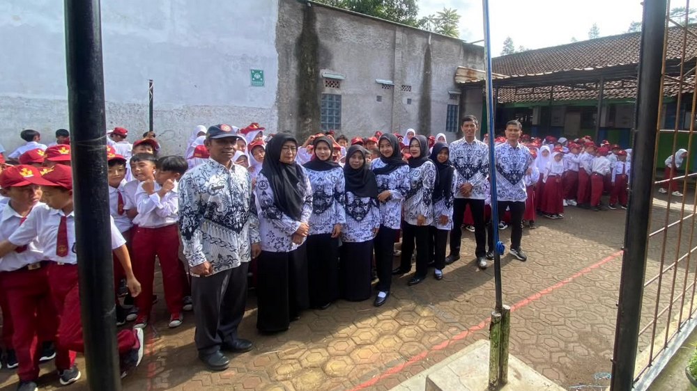 Kegiatan luar kelas SD Negeri Sindulang Kecamatan Cimanggung