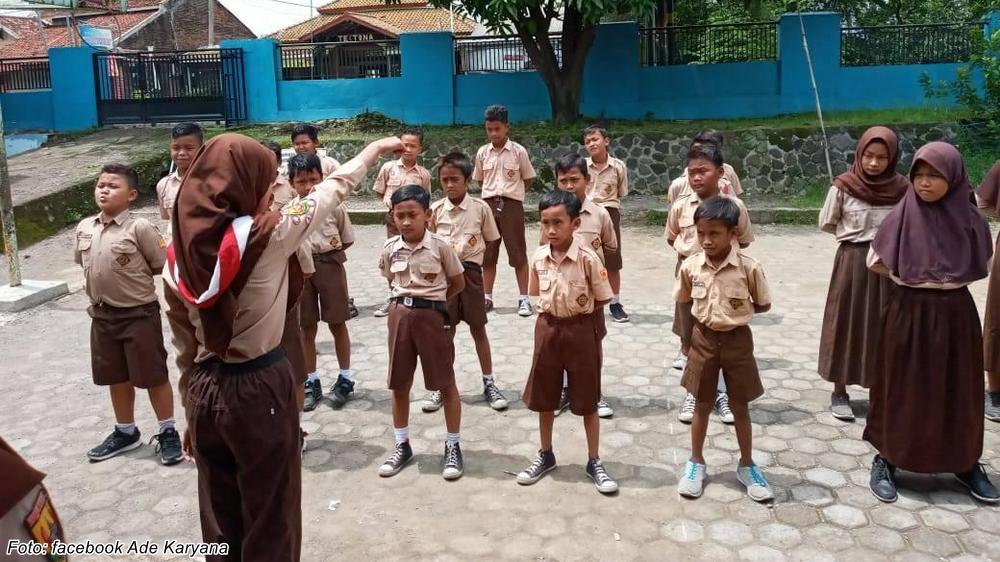 Kegiatan luar kelas SD Negeri Cijelag