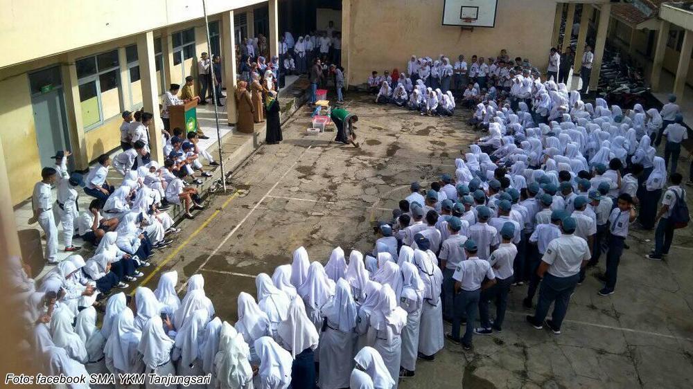 Kegiatan luar kelas SMA YKM Tanjungsari