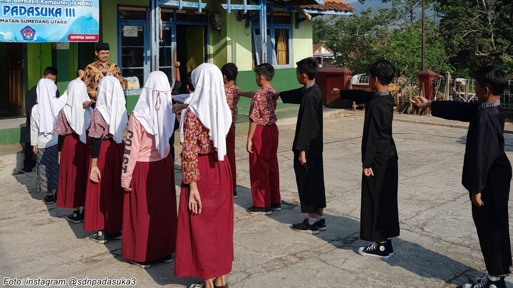 Kegiatan luar kelas SD Negeri Padasuka III Sumedang Utara