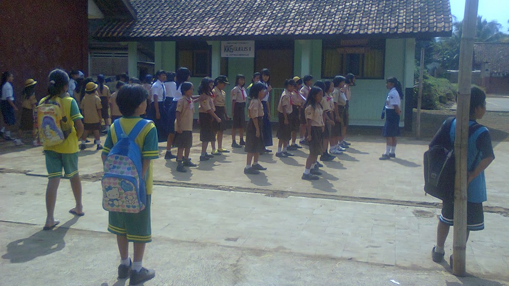 Kegiatan luar kelas SD Negeri Sukasirna I Sumedang Selatan