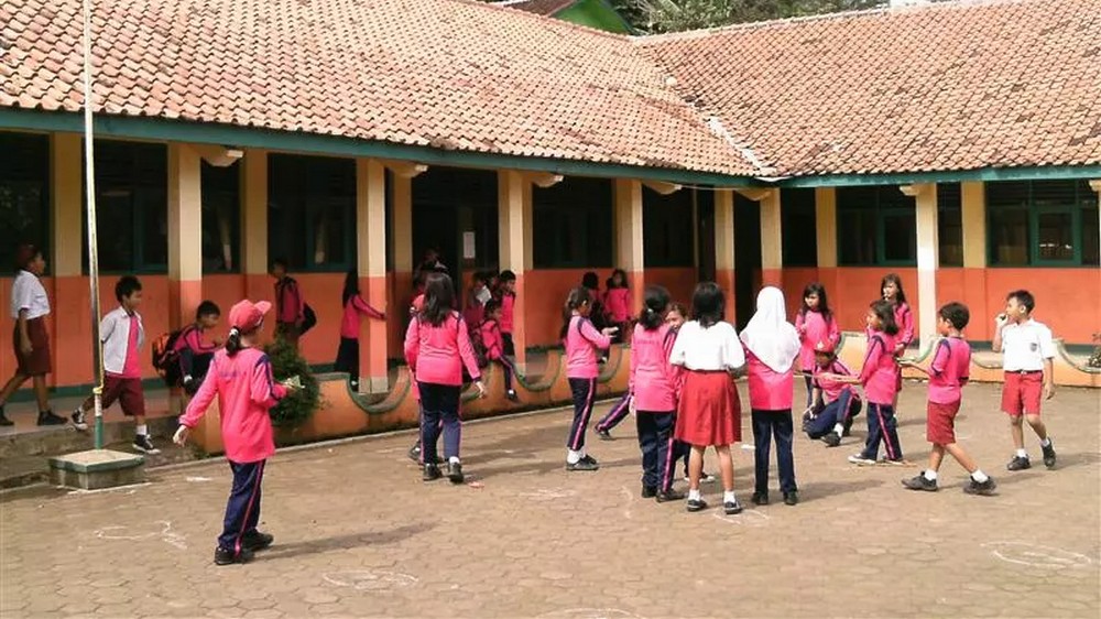 Kegiatan luar kelas SD Negeri Ganeas I Kecamatan Ganeas