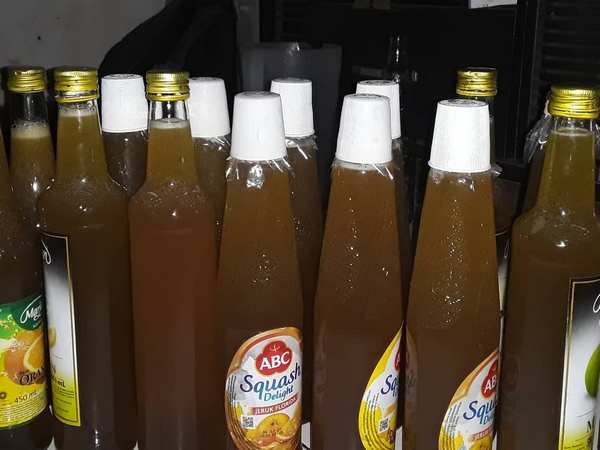 Produk madu hutan dari Kampung Sadarayna