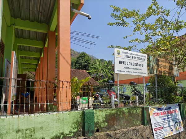 Papan nama sekolah SD Negeri Sindang I