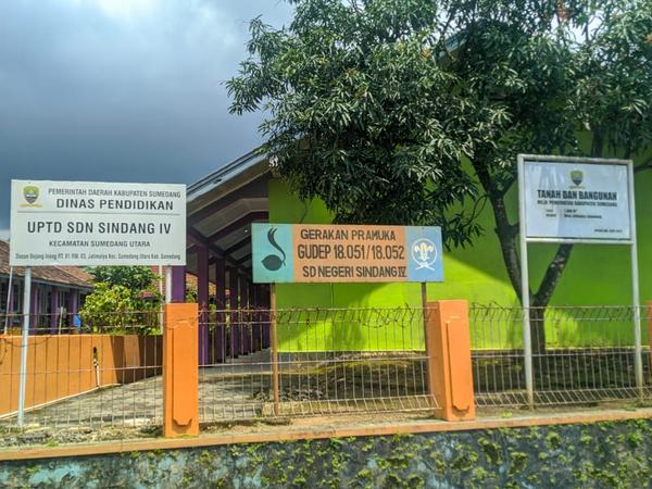 Papan nama sekolah SD Negeri Sindang IV