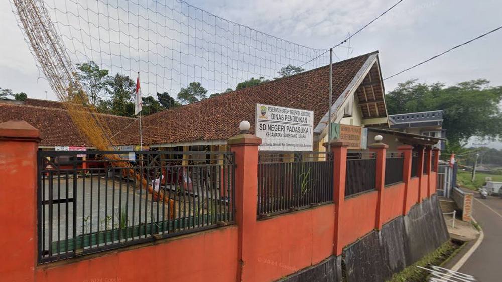 Papan nama SD Negeri Padasuka I Sumedang Utara