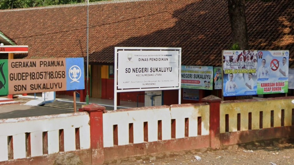 Papan nama SD Negeri Sukaluyu Sumedang Utara