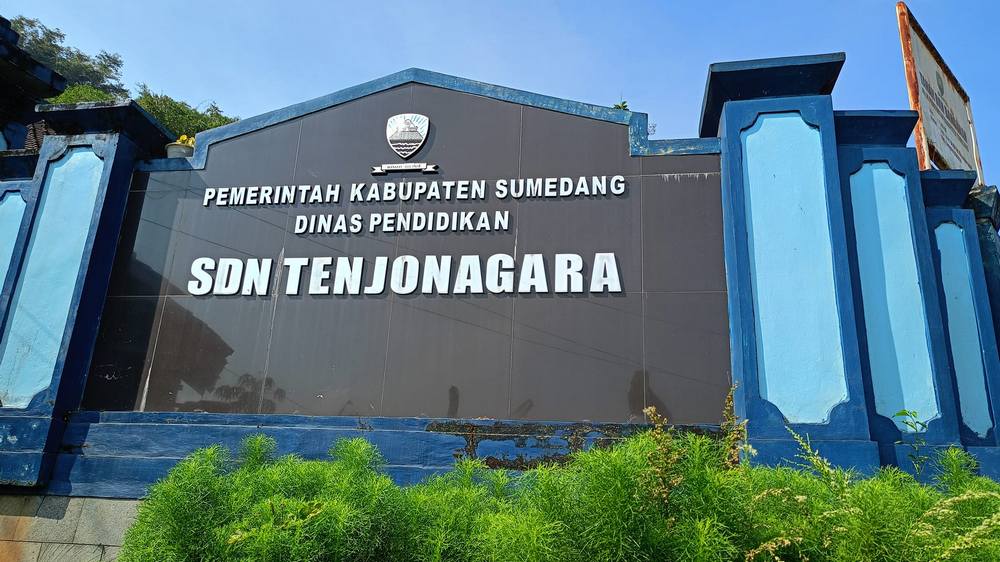 Penanda SD Negeri Tenjonagara Sumedang Selatan