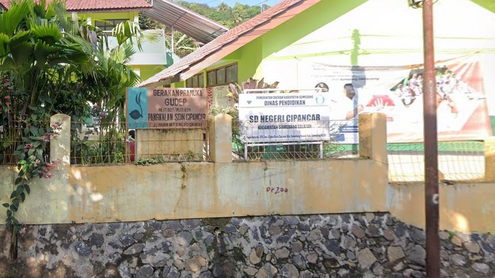 Papan nama SD Negeri Cipancar Sumedang Selatan