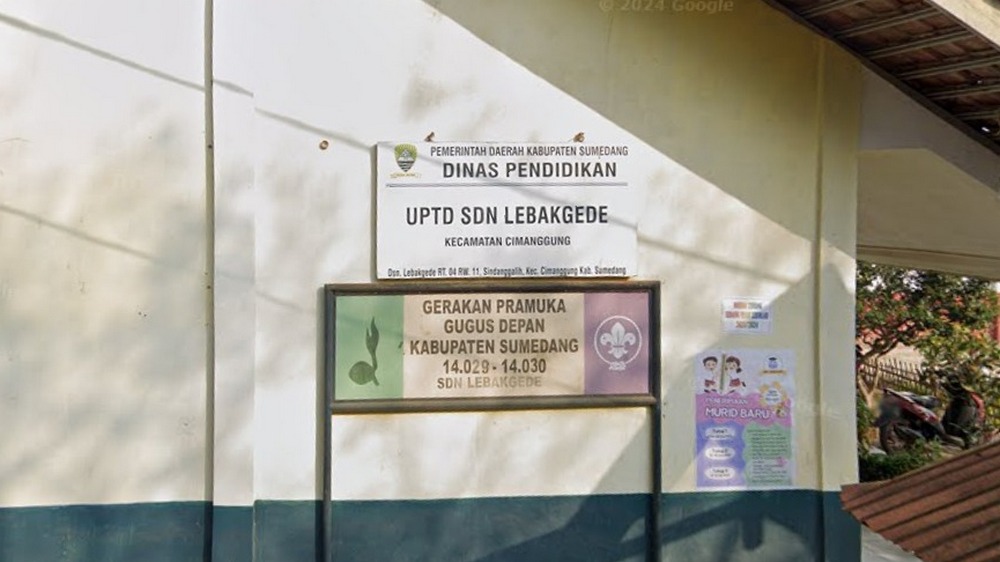 Papan nama SD Negeri Lebakgede Kecamatan Cimanggung