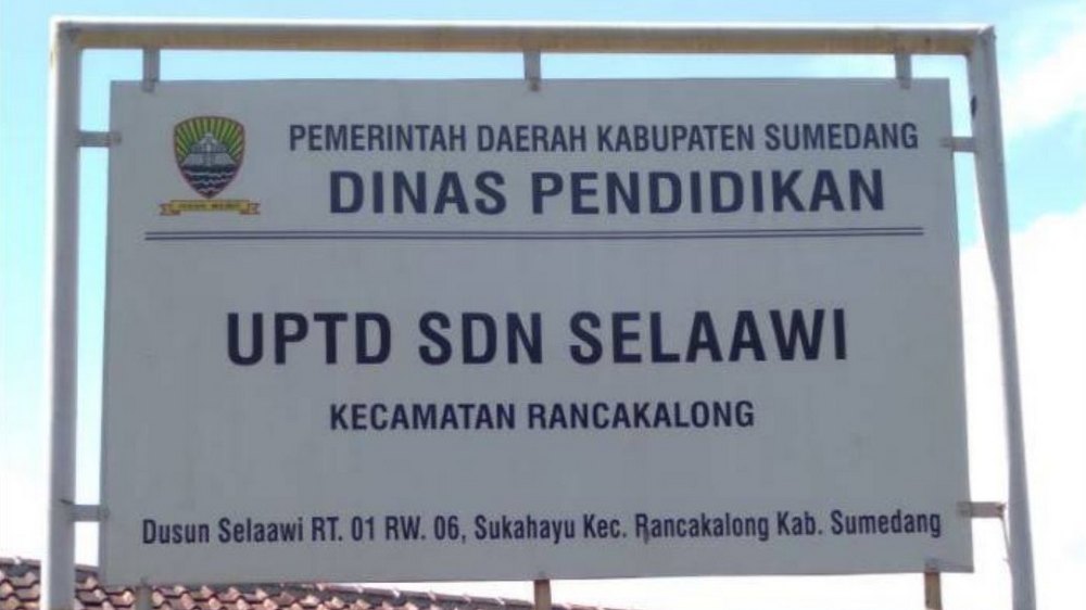 Papan nama SD Negeri Selaawi Kecamatan Rancakalong